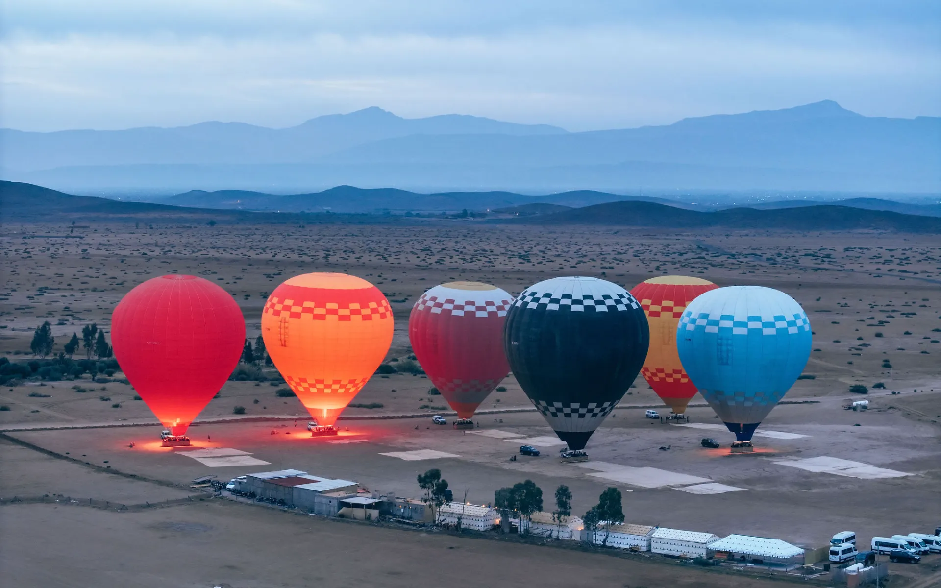 hot air balloon